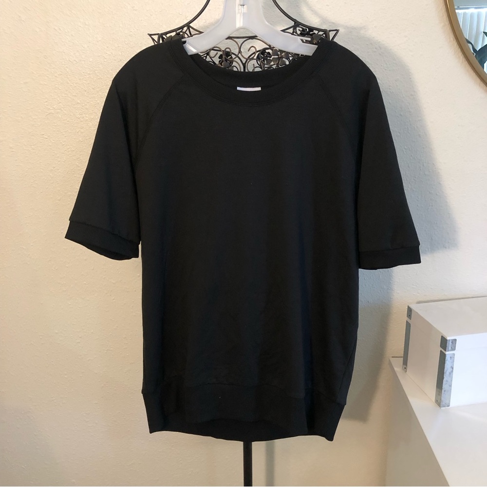 NWOT Lularoe Solid Black Crew Neck Short Sleeve Jane Sweatshirt- L